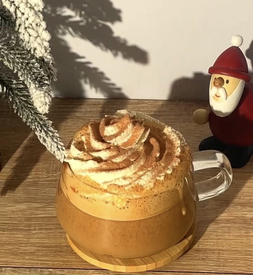 Die süße Verschwörung: Eine Weihnachtsgeschichte über Kaffee und Schokolade